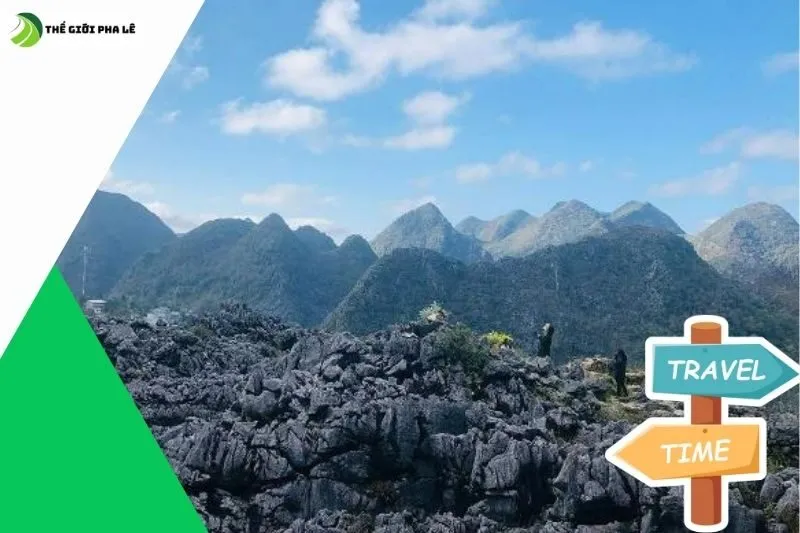 Những Đặc Điểm Địa Chất Nổi Bật Của Bãi Đá Mặt Trăng