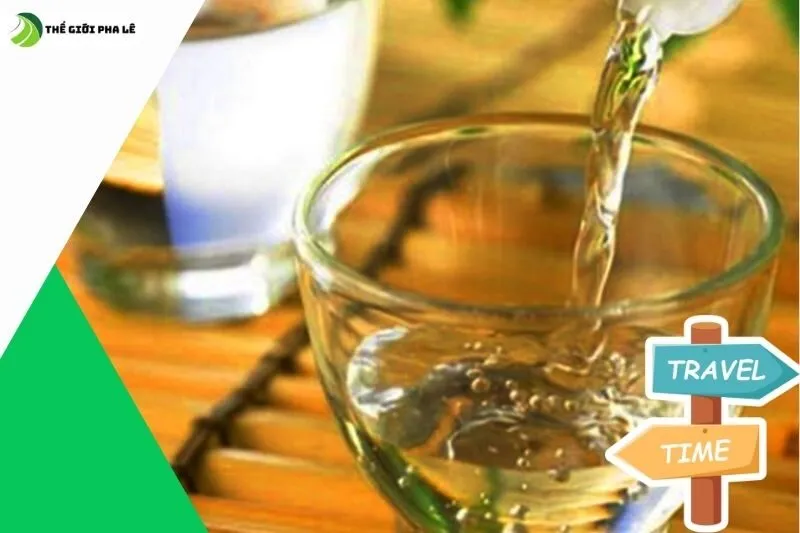 Rượu ngô Hà Giang là gì? Những điều đặc biệt về đặc sản này